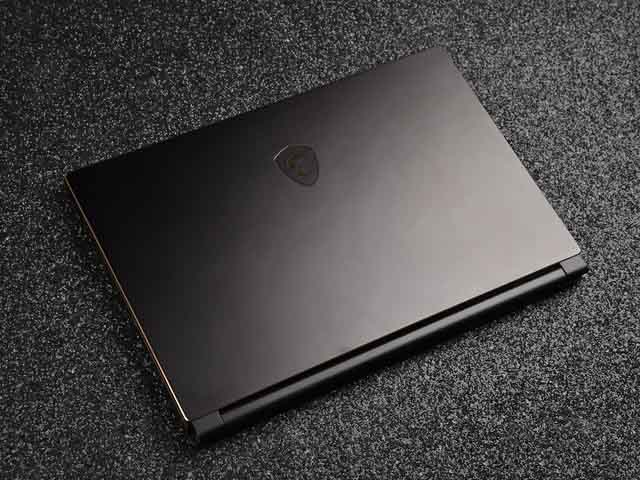 当240Hz屏幕遇上RTX 2070 微星GS65 9SF-883CN详细图文评测