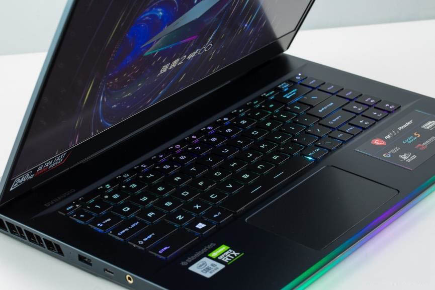 微星强袭2ge66评测: 115W RTX2070 Super 加持 光效绚烂性能强