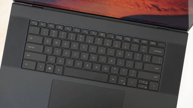 戴尔XPS17 9700体验如何 戴尔XPS17 9700详细评测