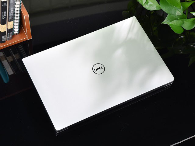 为创意提速 戴尔XPS 15-7590-D1848 设计师本详细图文评测