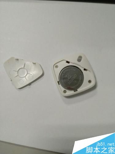 蓝牙自拍器怎么用 蓝牙自拍器图文使用教程
