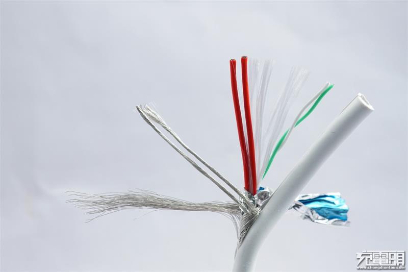 谁家更厚道?OPPO/一加/华为三款5A大电流快充数据线对比评测