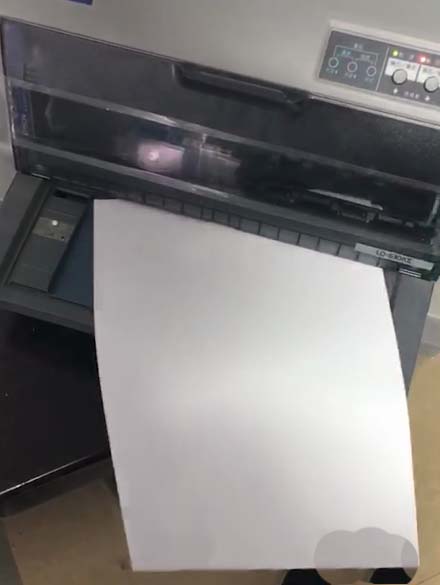 爱普生Epson630K打印机怎么解决卡纸斜纸?