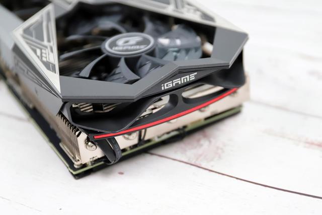 性能强大灯效炫目 七彩虹RTX 2080 SUPER显卡评测