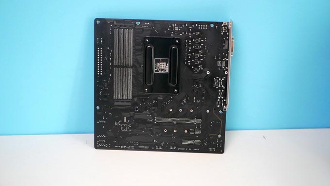 AMD 3700X搭配技嘉B550主板怎么样?AMD 3700X搭配技嘉B550主板评测