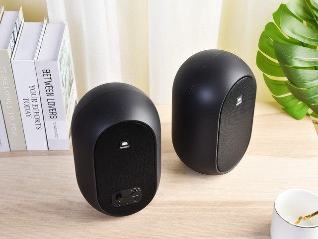 JBL 104BT监听音箱值得入手吗 JBL 104BT监听音箱详细评测