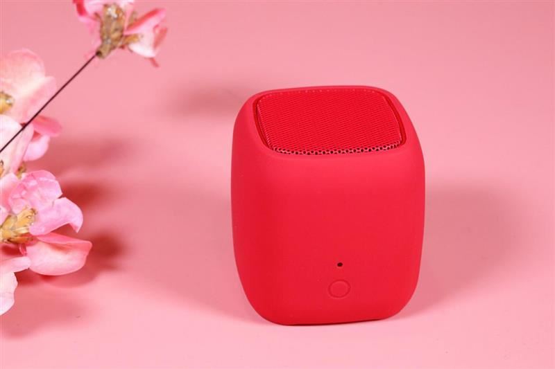 荣耀魔方蓝牙音箱好不好用 荣耀魔方蓝牙音箱外观、音质、功能及上手体验