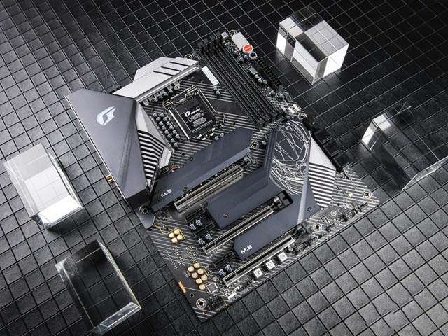 七彩虹Z490主板怎么样?七彩虹iGame Z490 Vulcan X详细图文评测 