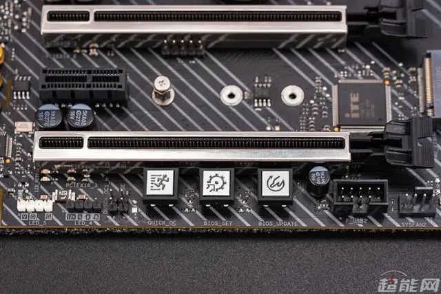 iGame Z490 Vulcan X主板值得买吗?iGame Z490 Vulcan X主板评测
