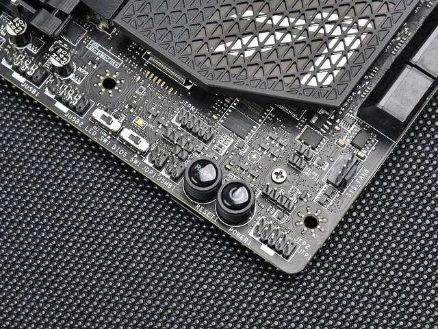 微星MPG Z590 ACE主板怎么样 微星MPG Z590 ACE主板全面评测