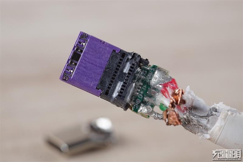 谁家更厚道?OPPO/一加/华为三款5A大电流快充数据线对比评测