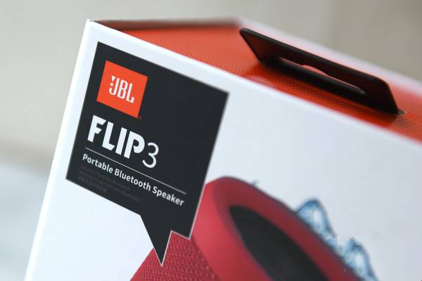 jbl flip4便携蓝牙音箱怎么样?jbl flip4音乐万花筒体验评测