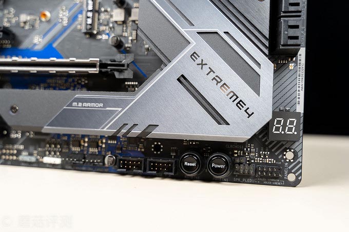 华擎B550 Extreme4极限玩家主板怎么样 华擎B550 Extreme4极限玩家主板评测
