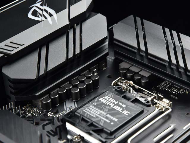 B460主板怎么样?华硕ROG STRIX B460-F GAMING主板详细评测
