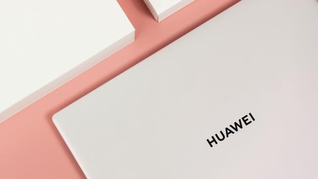 华为MateBook X怎么样 华为MateBook X笔记本评测