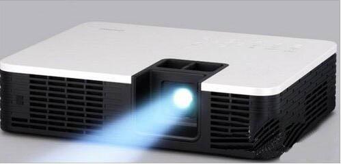win7笔记本怎么连接投影仪 win7笔记本连接投影仪操作方法