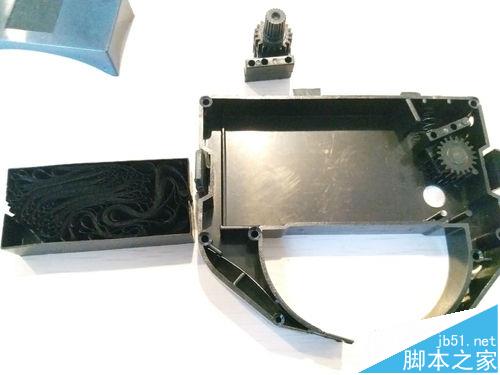 爱普生LQ 680K打印机怎么更换色带?