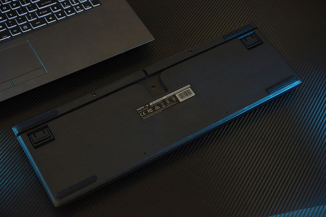 雷柏V808 RGB机械键盘值得买吗 雷柏V808 RGB游戏机械键盘评测