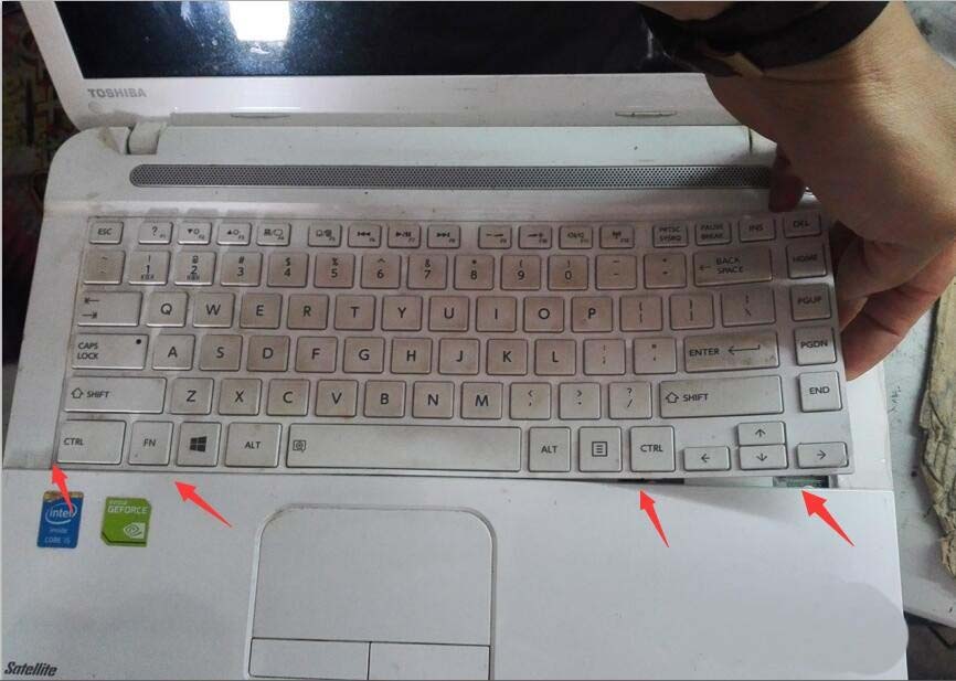 东芝C40A笔记本怎么拆机?