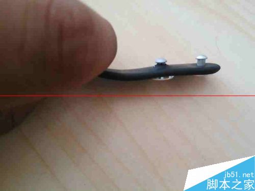 小米手环断了不能带了该怎么办呢？