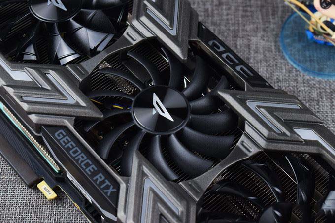 索泰RTX 2080 Ti PGF OC14显卡开箱拆解+评测
