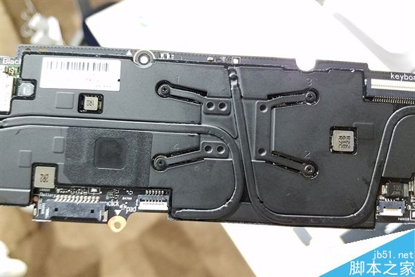 12.5英寸版和13.3英寸版有哪些区别?小米笔记本Air开箱/拆解