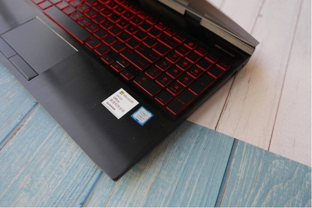 惠普暗影精灵4 Pro玩游戏卡不卡 RTX20独显本惠普暗影精灵4 Pro游戏性能评测