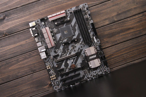 微星b350主板值得买吗？微星B350 TOMAHAWK图文详细评测