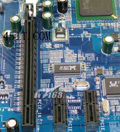 PCI-Express总线接口
