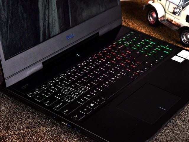 戴尔G7游戏本值得买吗 英特尔i7-8750H+英伟达RTX 2060加持戴尔小外星人图文评测