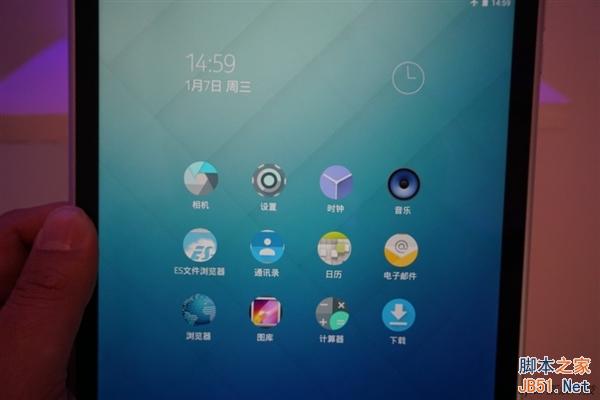 USB正反随便插 1599元运行Android 5.0诺基亚平板现场实拍图赏