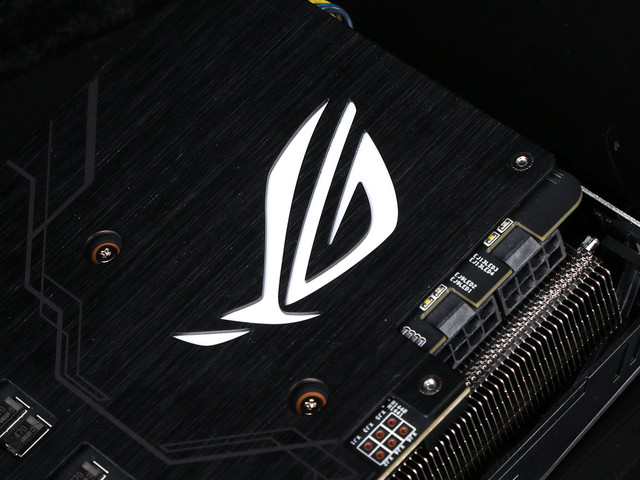 华硕ROG STRIX GTX1080Ti全面图解评测和拆解图