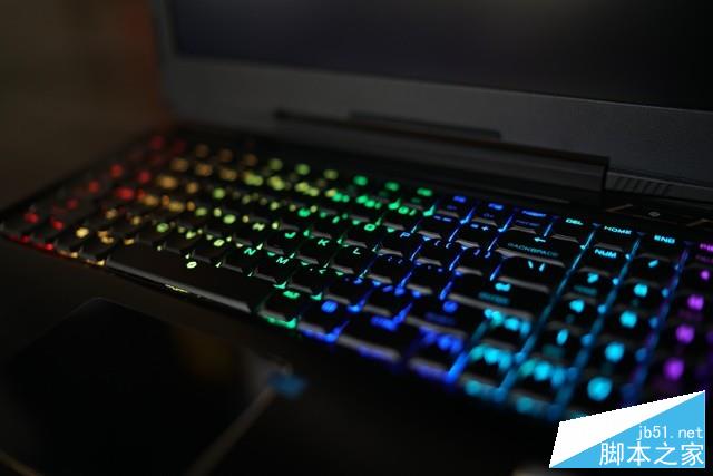 深海泰坦X8Ti值得买？机械革命深海泰坦X8Ti全面图解评测