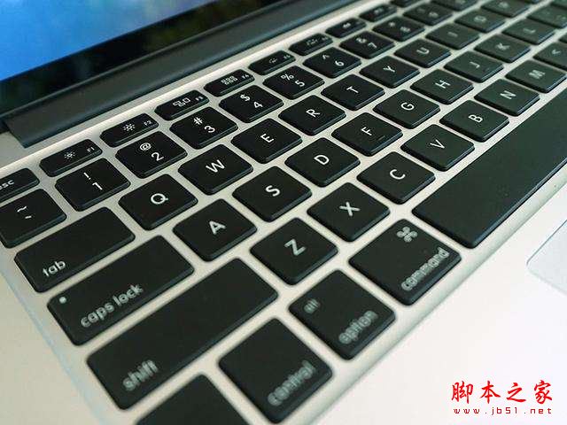MacbookPro和华硕灵耀3 deluxe哪个值得买？灵耀3deluxe与苹果Macbook Pro区别对比
