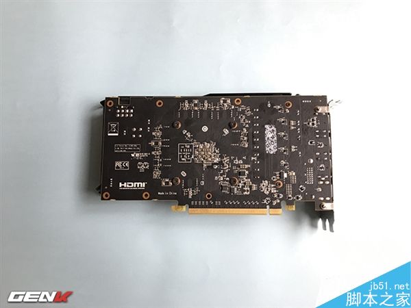 AMD RX 570显卡实卡谍照和规格参数一览