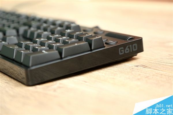 罗技游戏机械键盘G610青轴与红轴版图赏:手感清脆轻盈