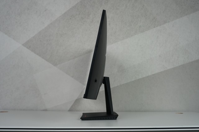 HKC疾风系列SG27C/SG27QC/SG27CPLUS三款显示器对比评测