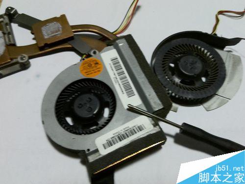 笔记本怎么换风扇、加风扇润滑油、换硅脂?