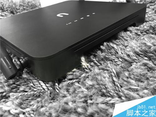 新路由3(newifi3)开箱测评 最讲究设计美学的路由器