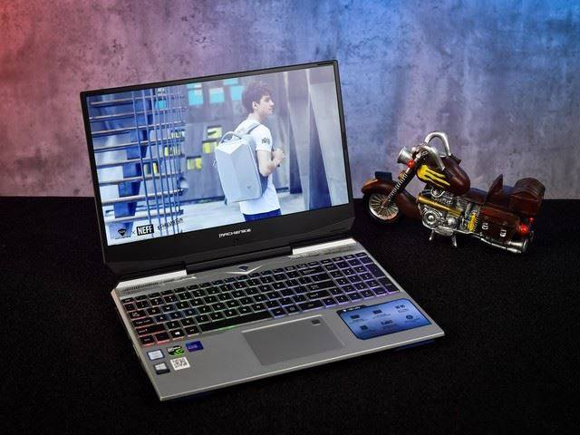 机械师F117-V值得买吗 机械师F117-V游戏本全面评测