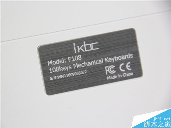 IKBC时光机机械键盘F-RGB开箱图赏:加入RGB背光灯效