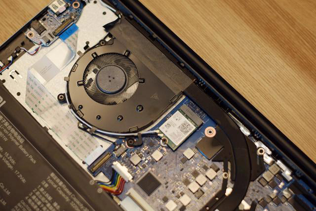 RedmiBook 14性能如何 RedmiBook 14笔记本使用体验及拆解评测