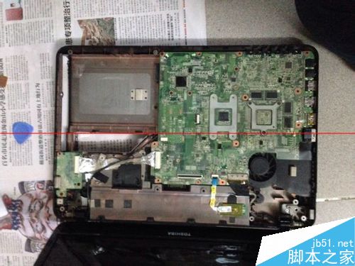 东芝L700怎么拆机清灰？