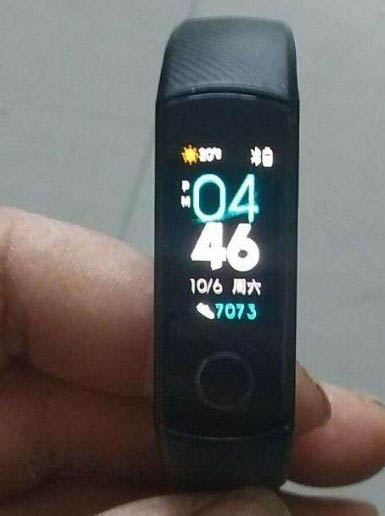 华为荣耀手环4怎么自定义功能?
