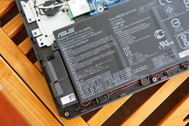 第五代飞行堡垒完全体 华硕FX80GM游戏本详细解析评测