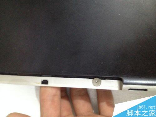 戴尔笔记本P35G拆机全过程图解