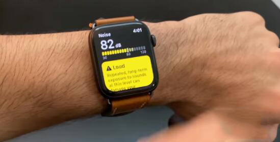 iwatch3和5的区别 苹果iWatch3与iWatch5哪个更值得入手