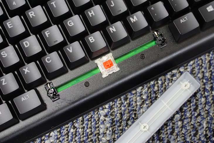 小巧精致 炫酷优良 赛睿M750 TKL 机械键盘详细图文评测
