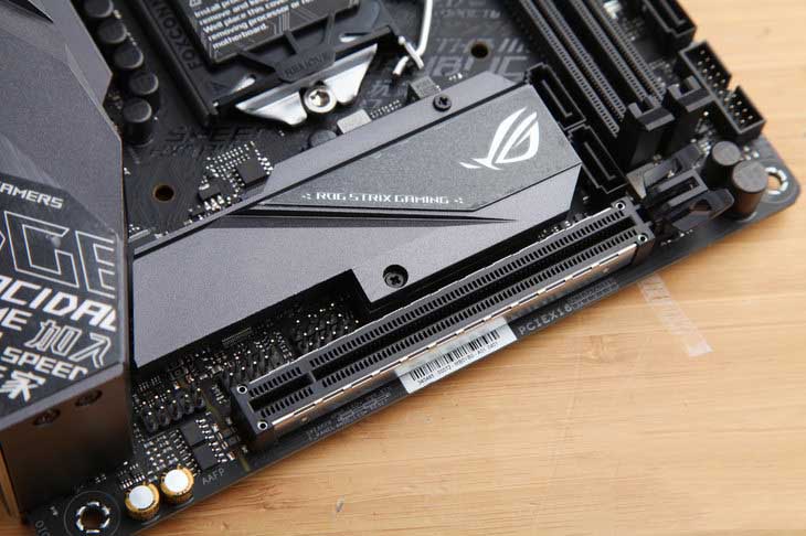 小尺寸大作为 华硕ROG STRIX Z390-I GAMING主板详细图文评测