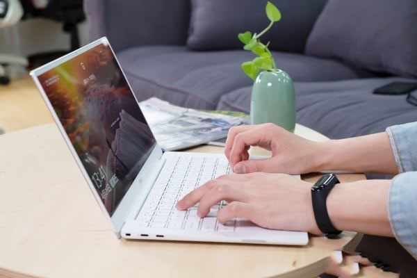 戴尔XPS 13 9380笔记本性能如何 戴尔XPS 13 9380轻薄本上手体验及简评